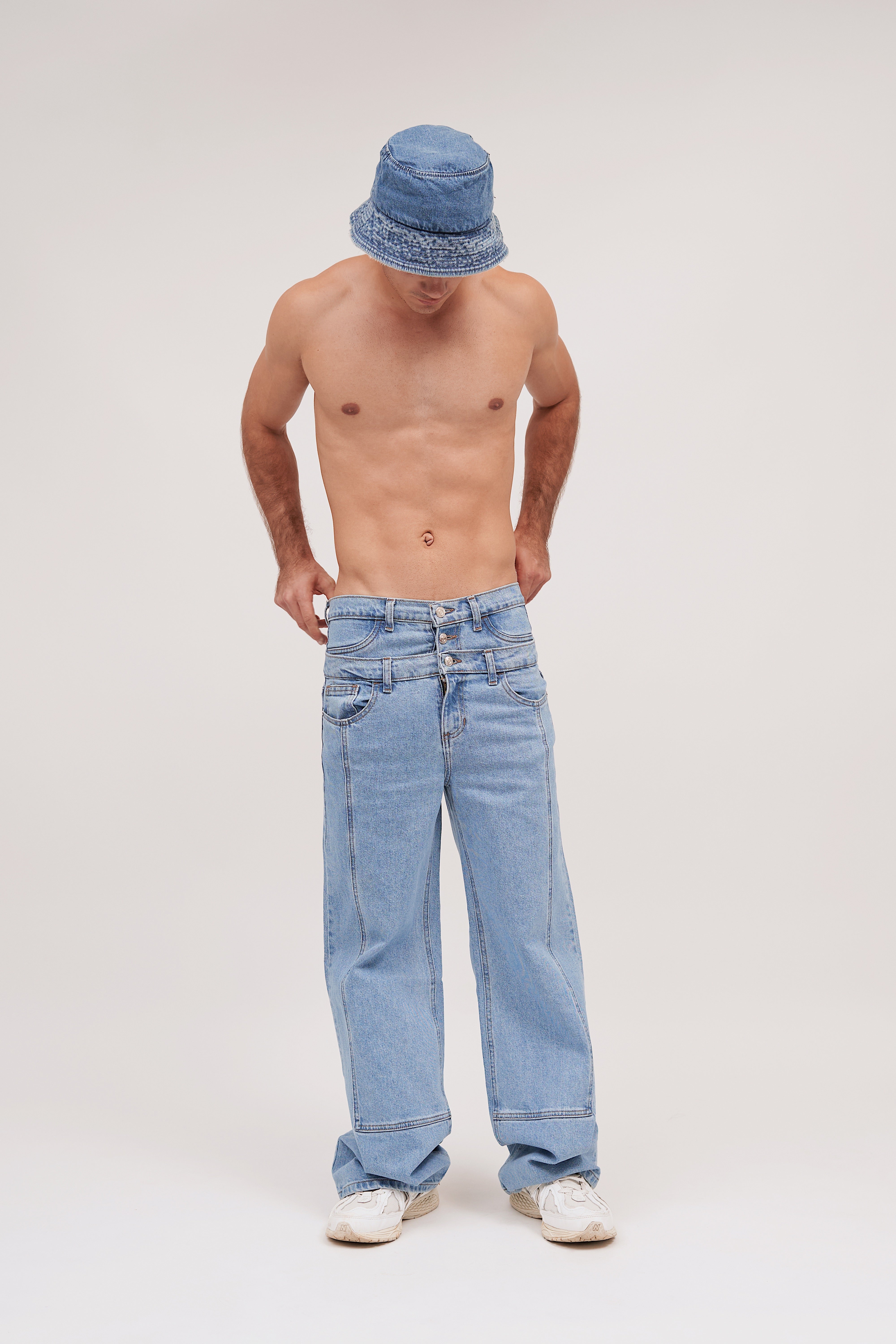 JEANS RELAXED DOBLE PRETINA 8051