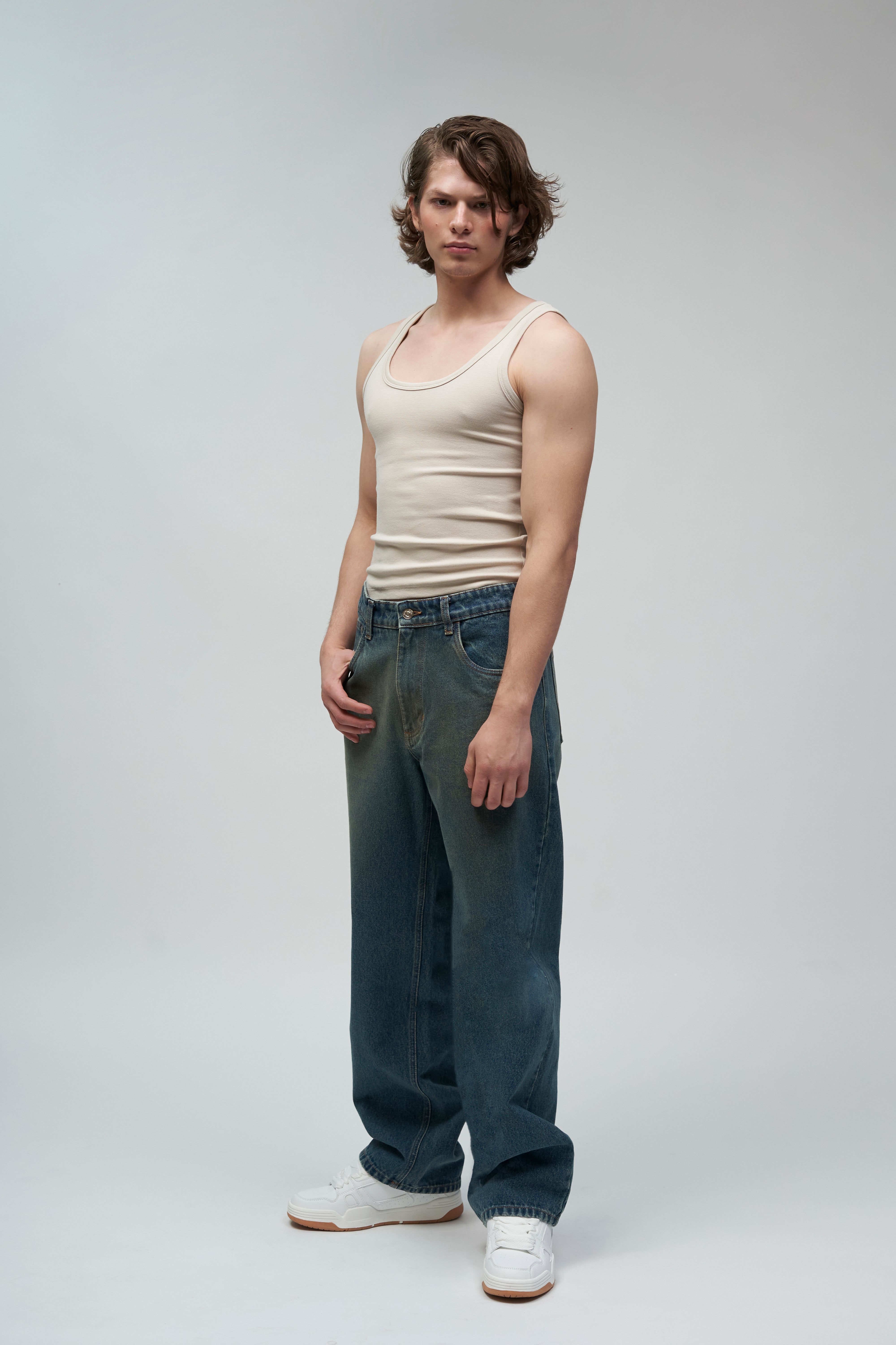 JEANS RELAXED ROMPE OLAS 8081