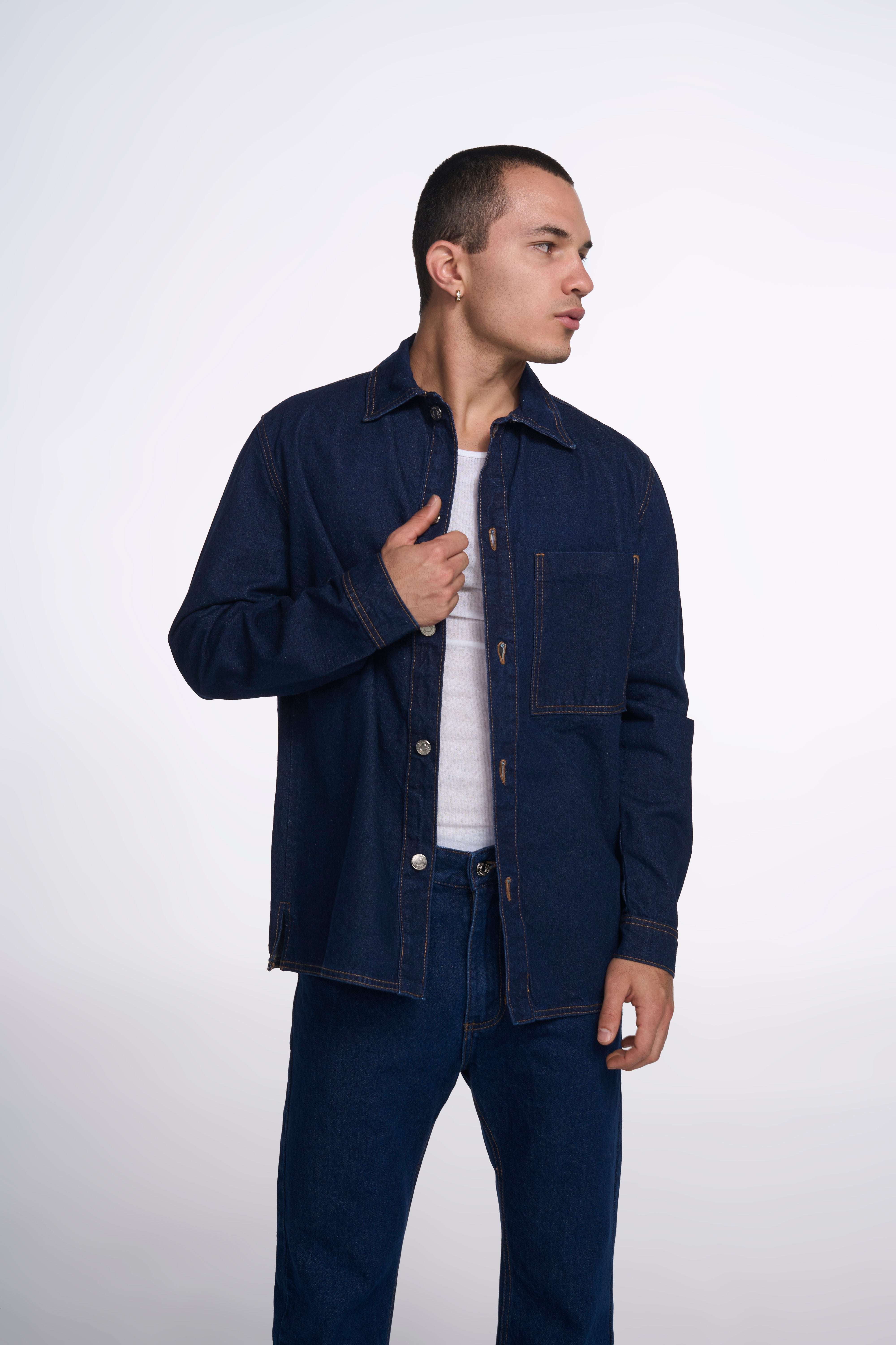 SOBRE CAMISA AZUL OSCURO 8098