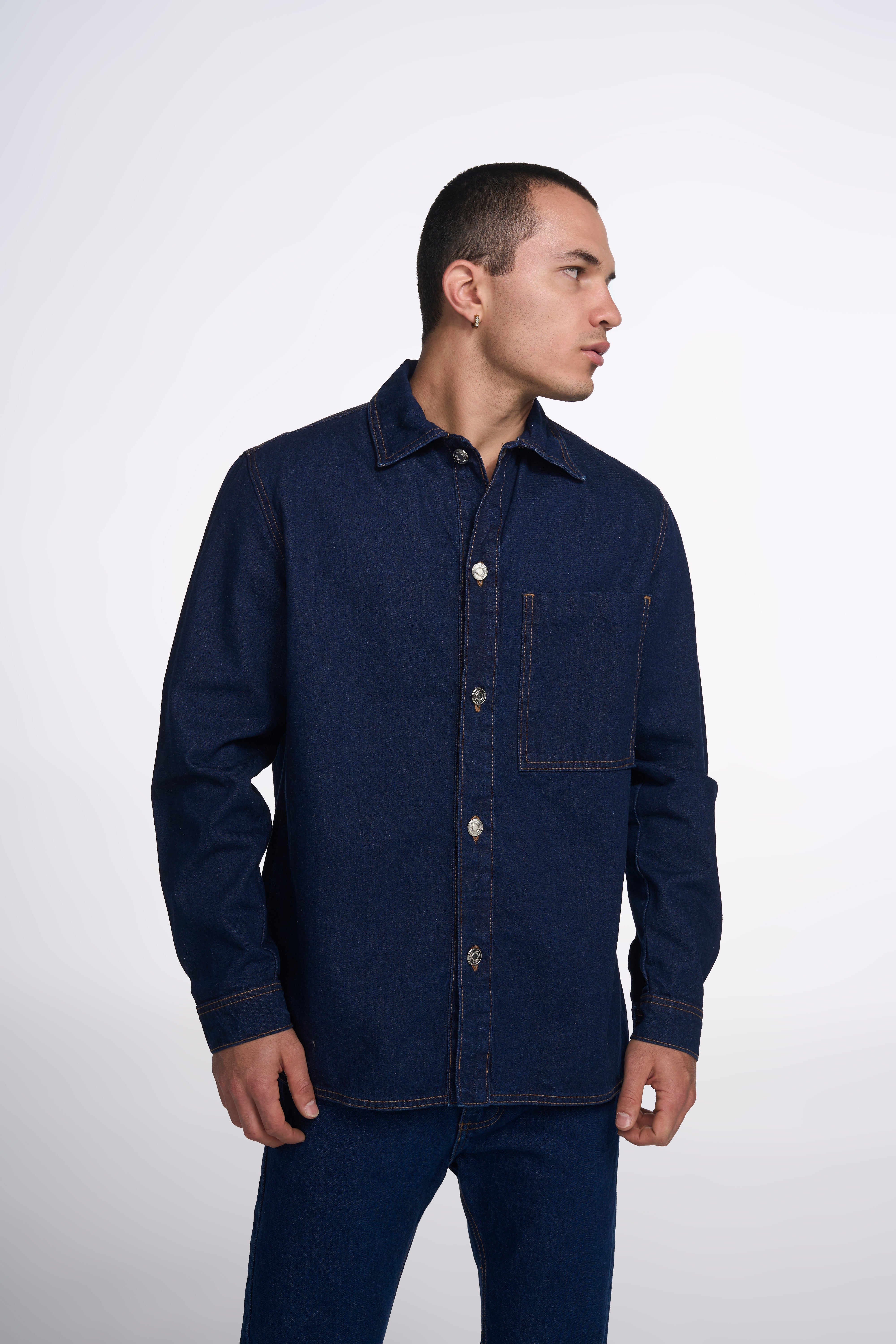 SOBRE CAMISA AZUL OSCURO 8098