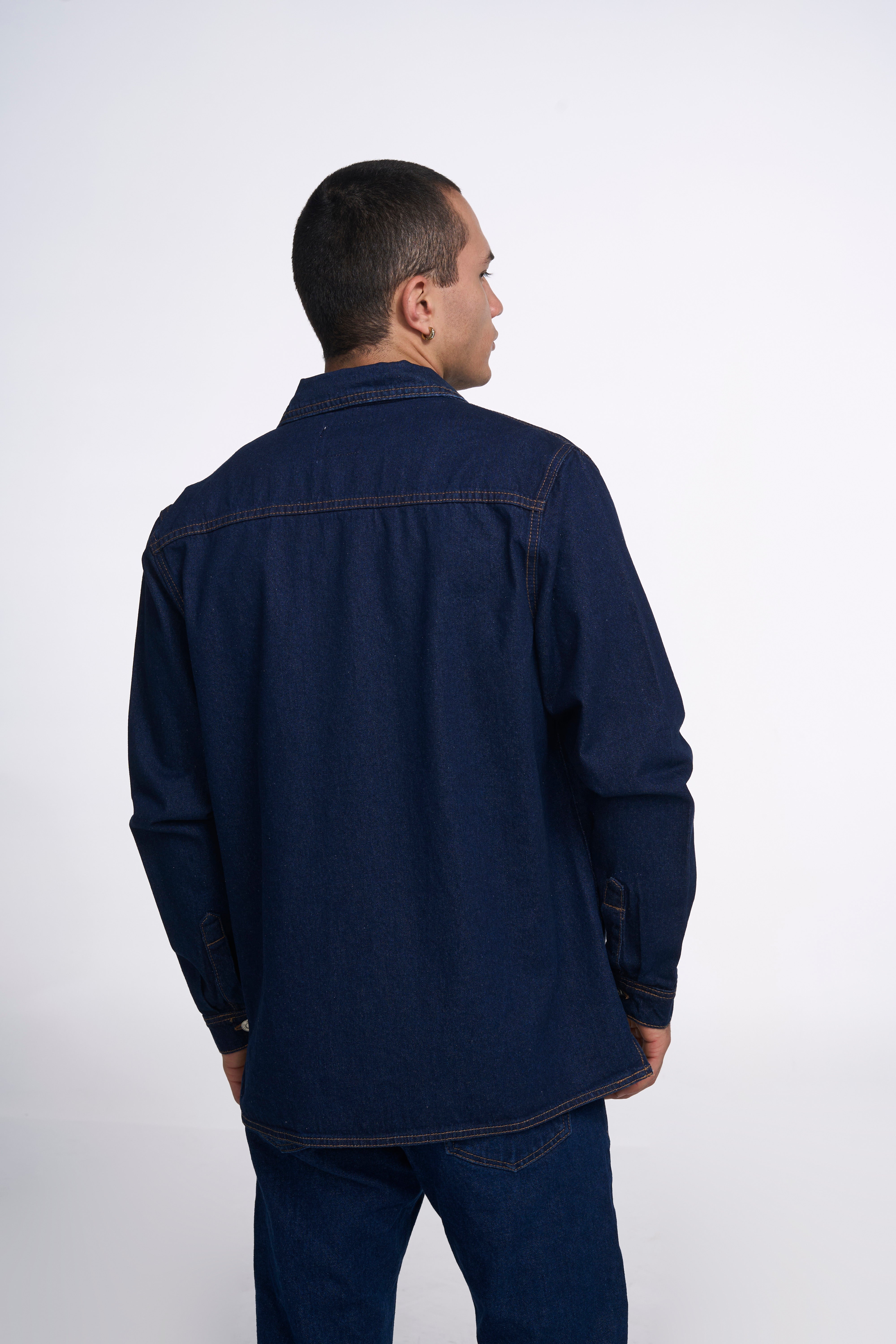 SOBRE CAMISA AZUL OSCURO 8098