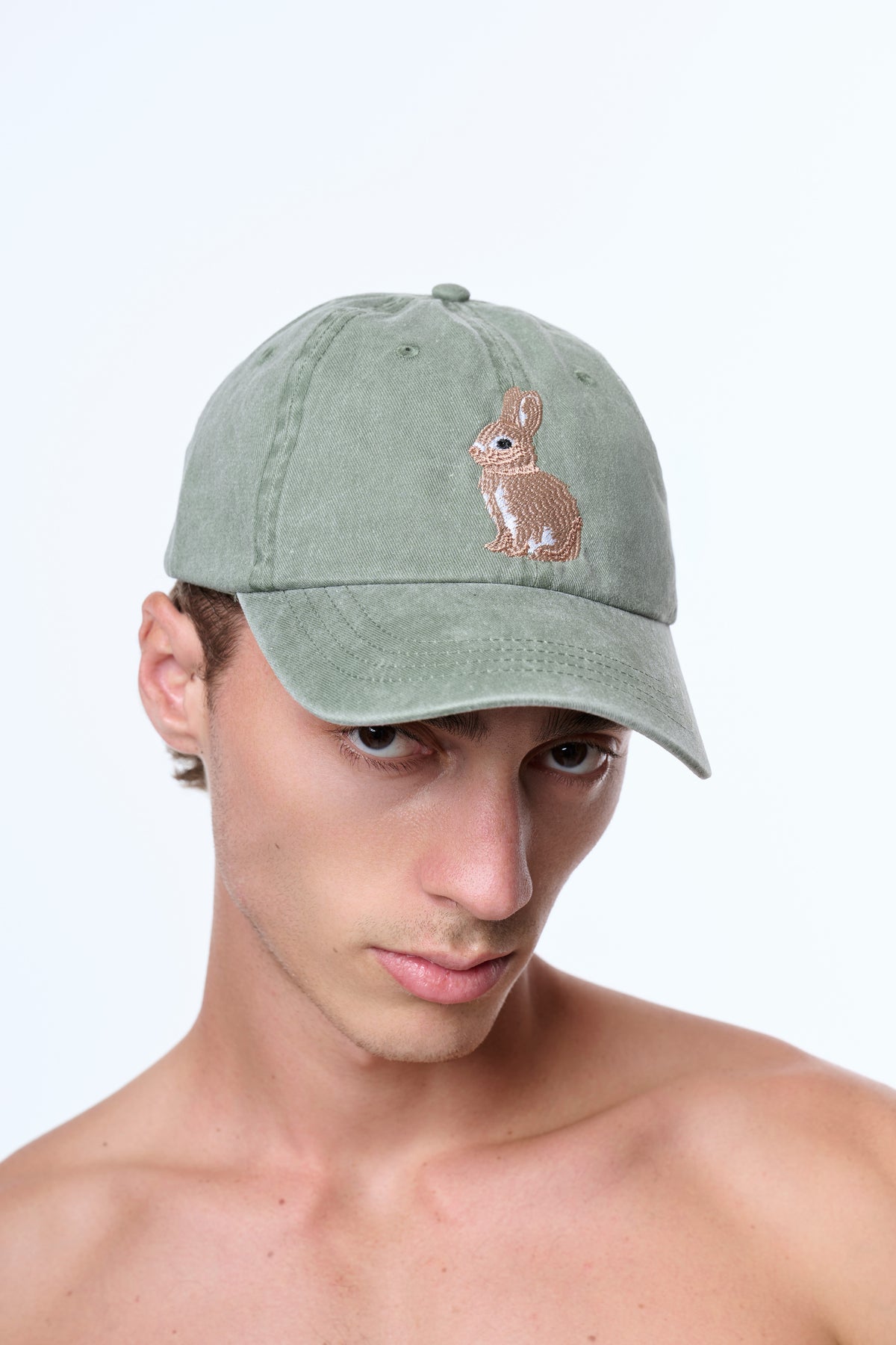 GORRA VERDE CONEJO 7009