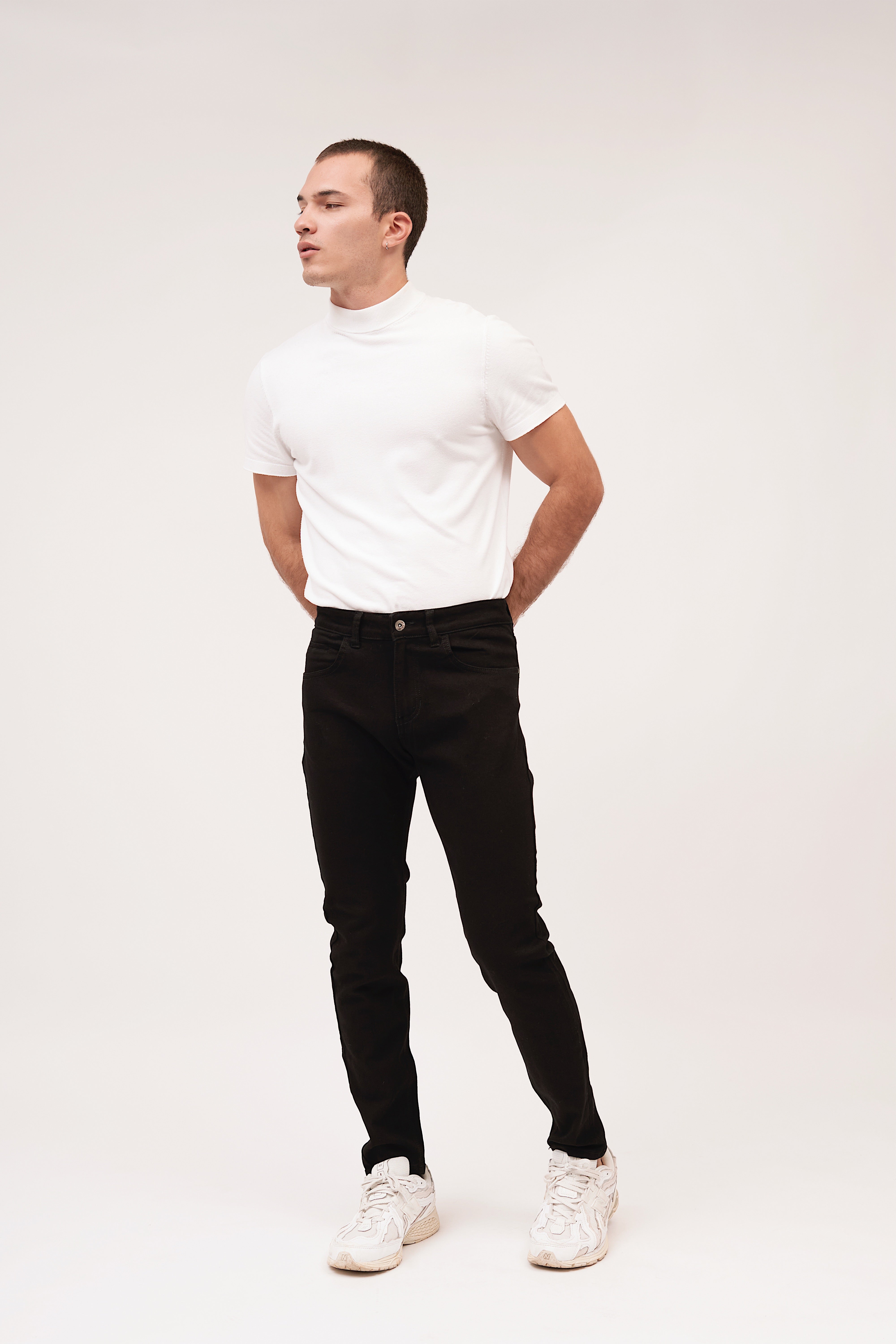 JEANS SKINNY NEGRO 8050