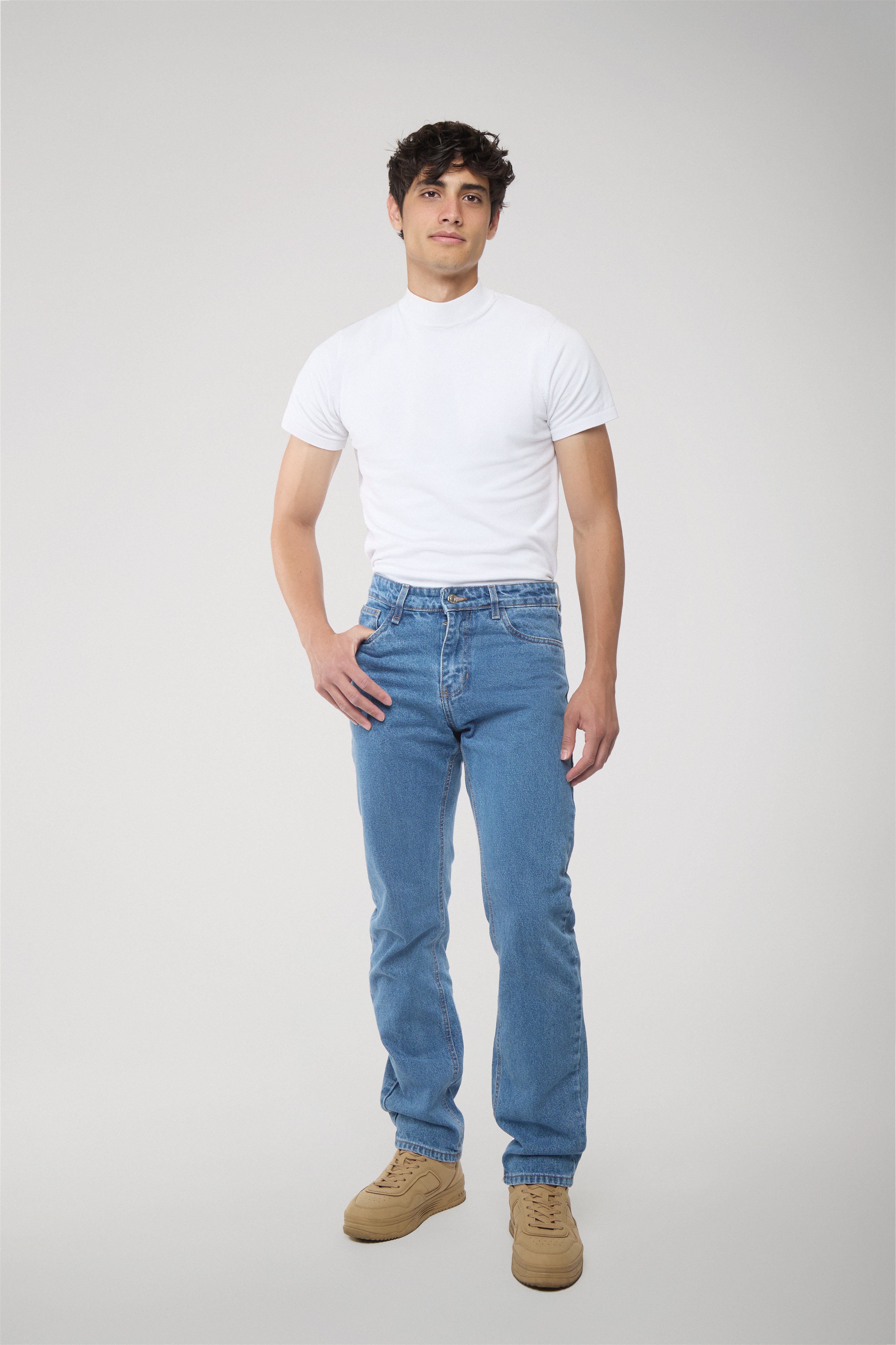 JEANS RECTO AZUL MEDIO 8092
