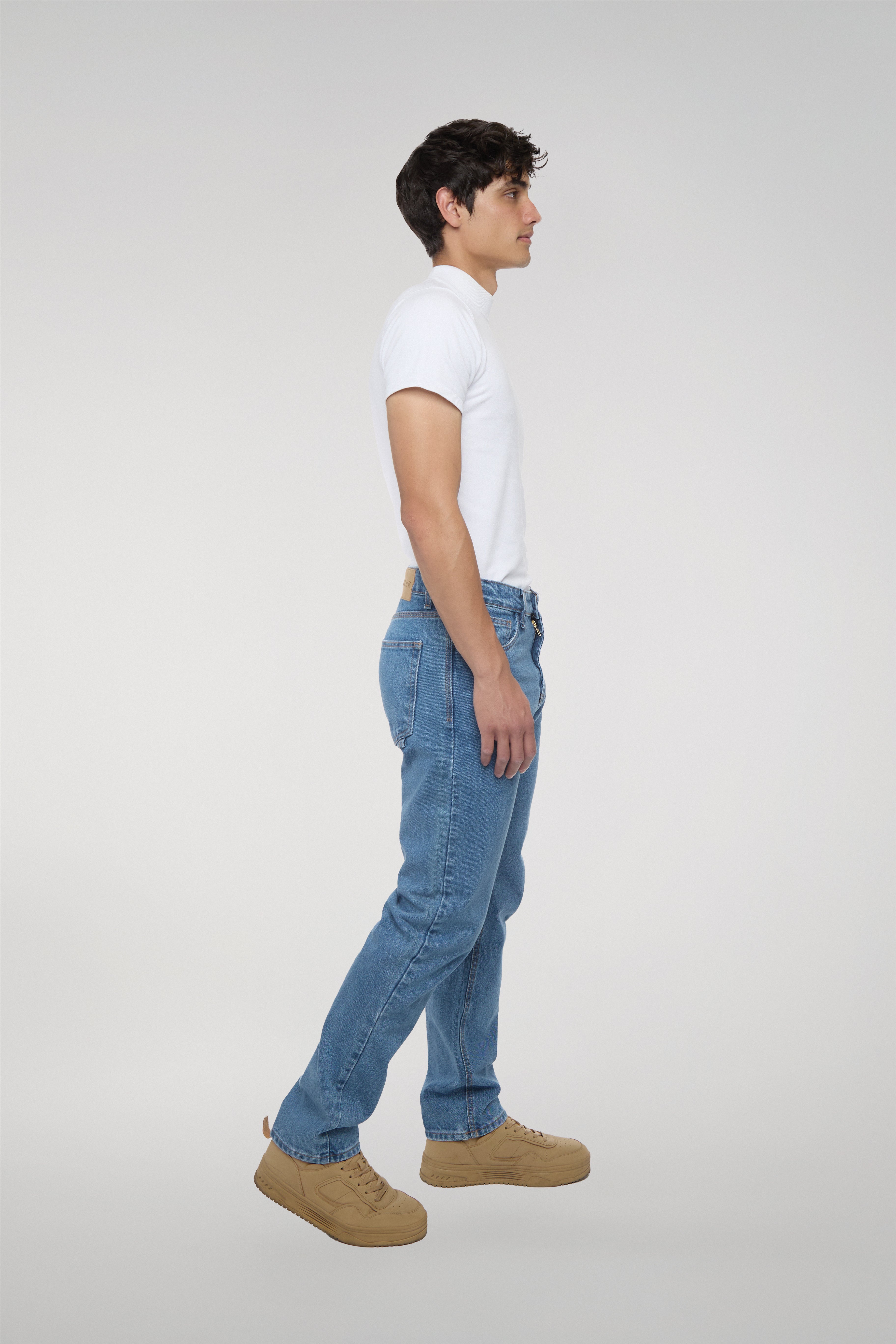 JEANS RECTO AZUL MEDIO 8092