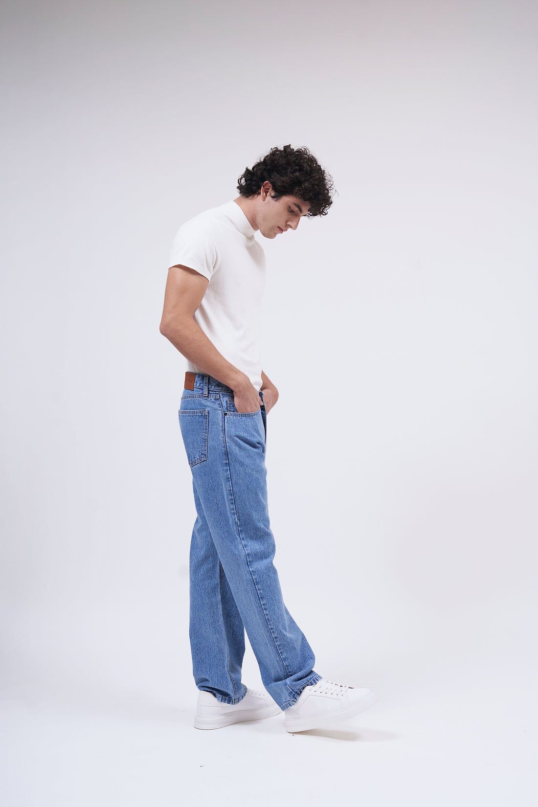 JEANS STRAIGHT LIGHT 8022