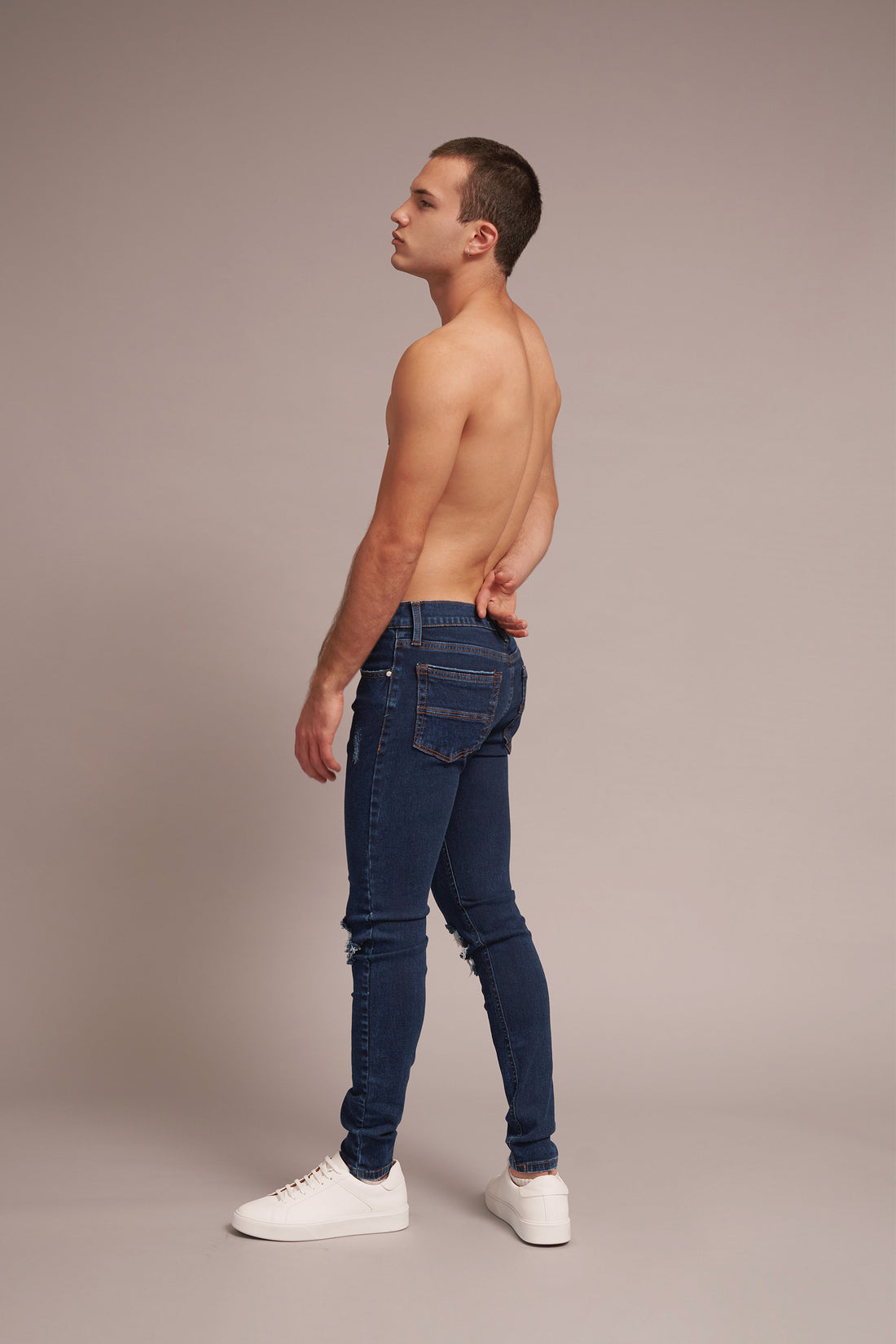 JEANS SKINNY STRECH ROTO 8010