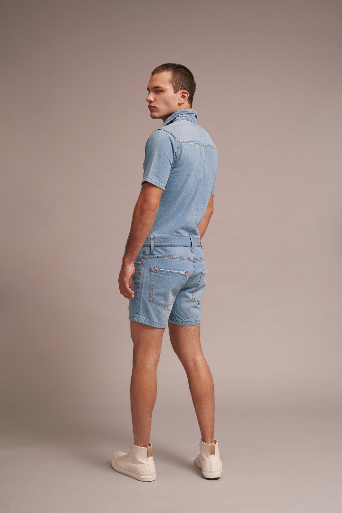 MONO SHORT CABALLERO 8011